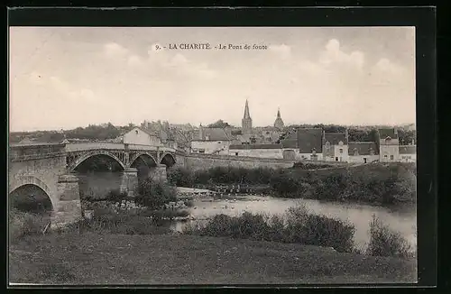 AK La Charité, le Pont de fonte