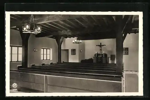 AK Hinterzarten /Schwarzwald, Innenschau auf den Altar der ev. Kirche