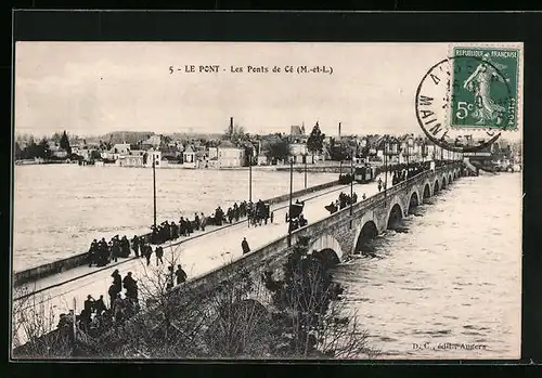 AK Le Pont, Les Ponts de Cé, Strassenbahn