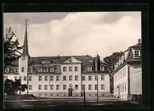 AK Schnepfenthal /Thür., Ansicht der Salzmannschule mit Innenhof