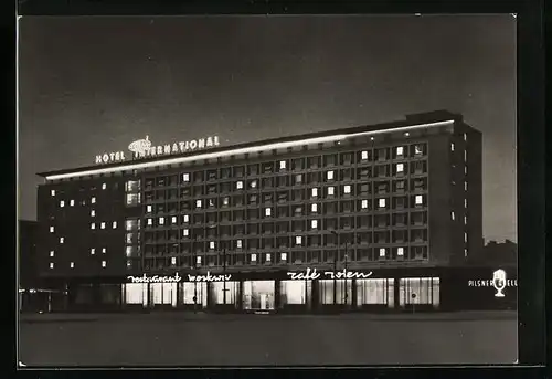 AK Magdeburg, Hotel International bei Nacht