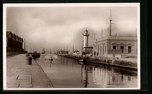 AK Viareggio, Faro e Lega Navale