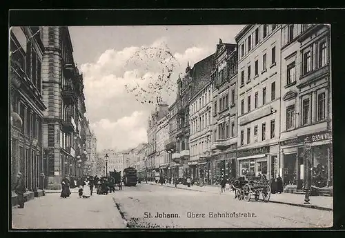 AK St. Johann, Passanten in der oberen Bahnhofstrasse