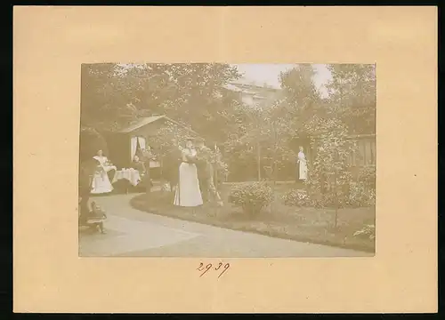 Fotografie Brück & Sohn Meissen, Ansicht Zitzschewig-Radebeul, Gartenpartie im Gasthof Drei Linden