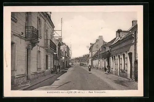 AK Varennes-sur-Loire, Rue Principale