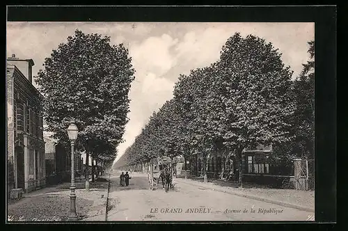 AK Le Grand Andely, Avenue de la République