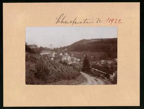 Fotografie Brück & Sohn Meissen, Ansicht Scharfenstein, Gesamtansicht der Ortschaft