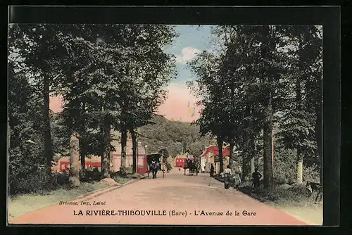 AK La Rivière-Thibouville, l'Avenue de la Gare