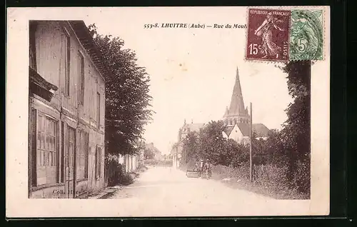 AK Lhuitre, Strassenpartie mit Kirche