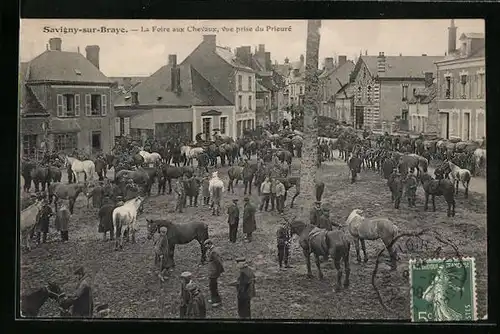 AK Savigny-sur-Braye, La Foire aux Chevaux