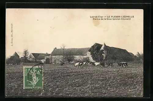 AK Le Plessis-l`Échelle, Ferme de la Cour