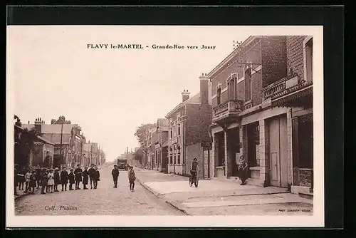 AK Flavy-le-Martel, Grande-Rue vers Jussy