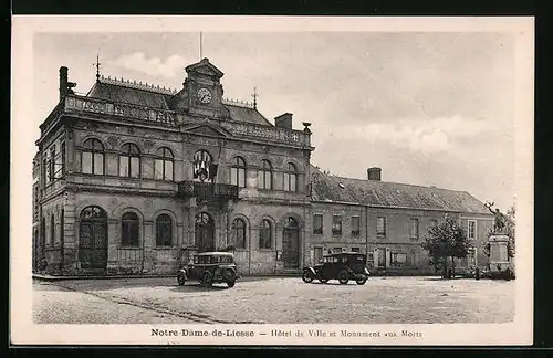 AK Notre-Dame-de-Liesse, Hotel de Ville et Monument aux Morts