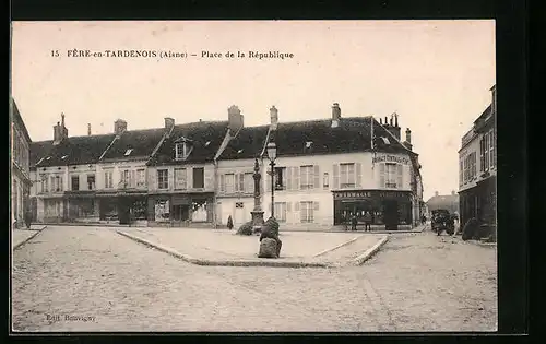 AK Fère-en-Tardenois, Place de la République