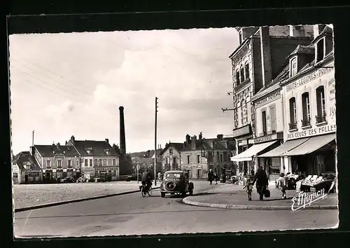 AK Romilly-sur-Seine, Place des Martyrs