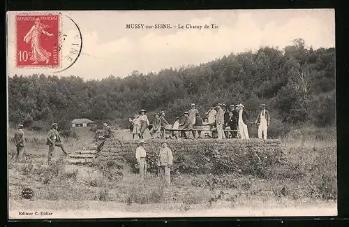 AK Mussy-sur-Seine, le Champ de Tir