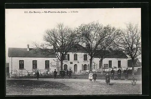 AK St-Pierre-de-Jars, L`Ecole