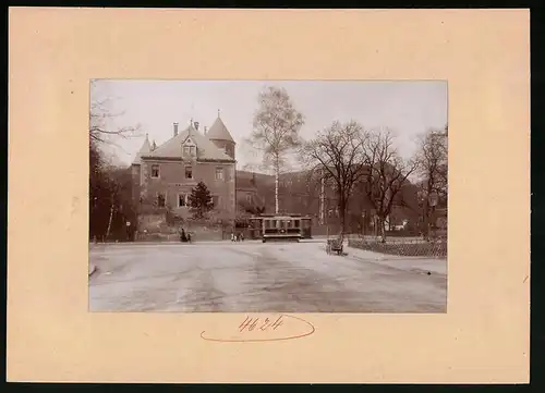 Fotografie Brück & Sohn Meissen, Ansicht Freiberg / Sachsen, Schloss Freudenstein mit Strassenbahn