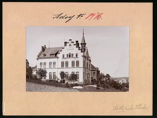 Fotografie Brück & Sohn Meissen, Ansicht Adorf, Katholische Kirche