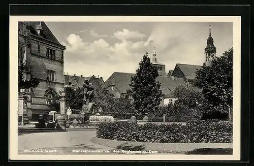 AK Minden i. W., Manzelbrunnen vor der Regierung u. Dom