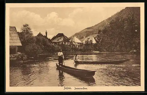 AK Jajce, Kahnfahrer in Trachten auf dem Jezero-See