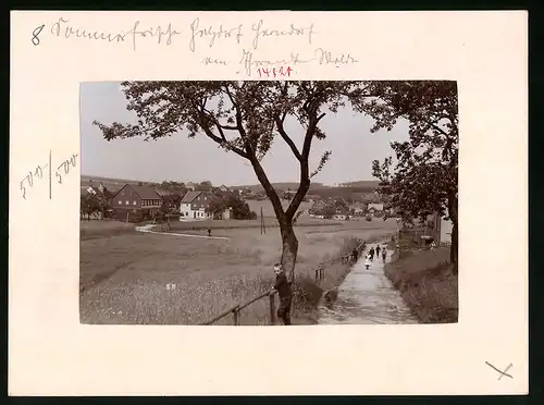 Fotografie Brück & Sohn Meissen, Ansicht Herrndorf-Hetzdorf, Blick in den Ort mit Gasthaus Jägerhaus