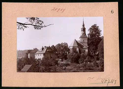 Fotografie Brück & Sohn Meissen, Ansicht Liebstadt, Kirche und Schule, Schulhaus