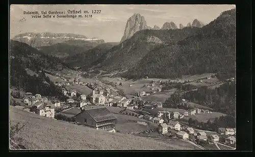 AK Ortisei, Verso Sella e Sassolungo, Ortsansicht aus der Vogelschau