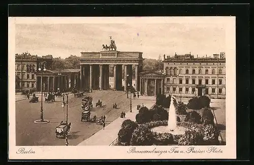 AK Berlin, Brandenburger Tor und Pariser Platz