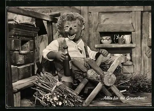 AK Mecki munter mit einem Bier in der Hand, Alles für die Gesundheit!