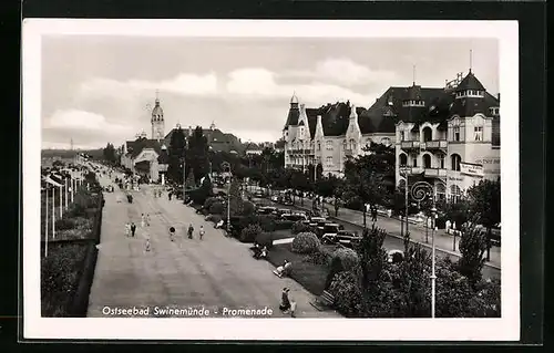 AK Swinemünde, Promenade mit Ostsee-Hotel