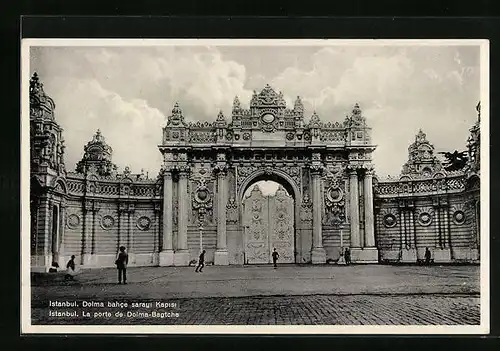 AK Istanbul, Dolma bahce sarayi Kapisi