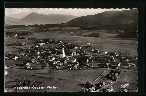 AK Waakirchen / Obb., Ortsansicht mit Wallberg