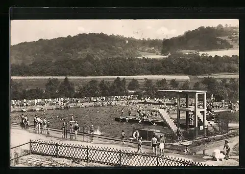 AK Bad Sulza, Schwimmbad mit Badegästen