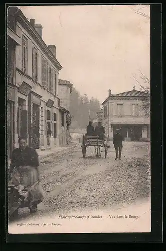 AK Floirac-la-Souys, Vue dans le Bourg