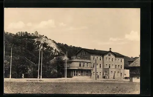 AK Bad Sulza /Th., Wismut-Erholungsheim mit Sonnenburg