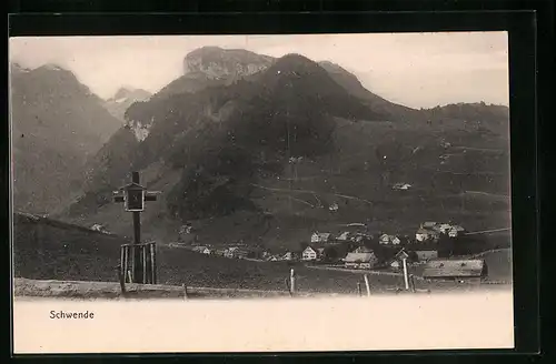 AK Schwende, am Kreuz mit Blick auf den kleinen Ort