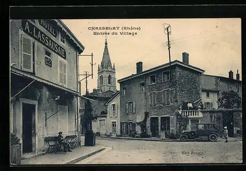 AK Chasselay, Entrée du Village, Hotel A. Lassausaie