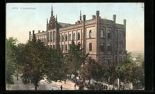 AK Zeitz, 2. Stadtschule mit Schülern aus der Vogelschau