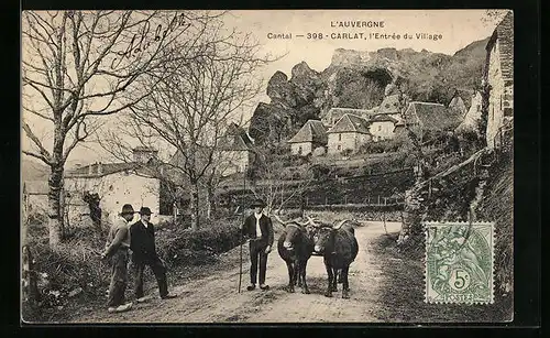 AK Carlat, l`Entrée du Village