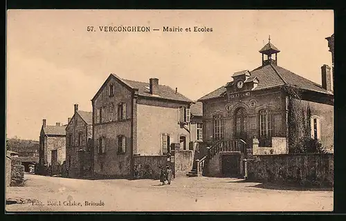AK Vergongheon, Mairie et Ecole