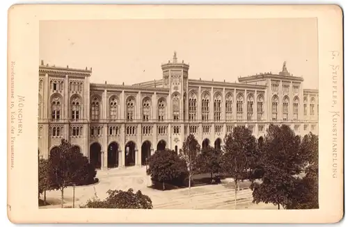 Fotografie G. Stuffler, München, Ansicht München, Blick auf das Regierungsgebäude in der Maximilianstr.