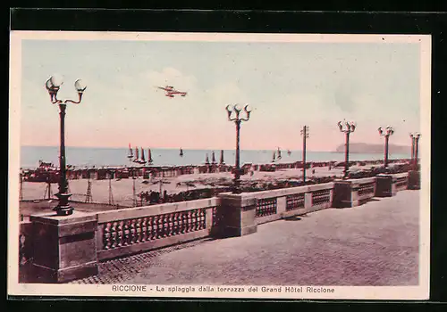 AK Riccione, La spiaggia dalla terrazza del Grand Hotel Riccione