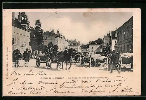 AK Lons-le-Saunier, Le marché sur la Place Perraud