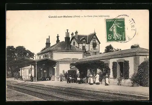 AK Condé-sur-Huisne, La Gare