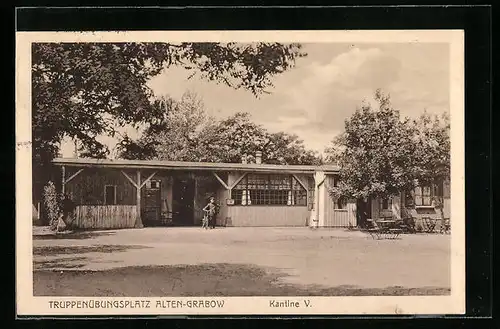 AK Alten-Grabow, Truppenübungsplatz, Kantine u. Soldat mit Fahrrad