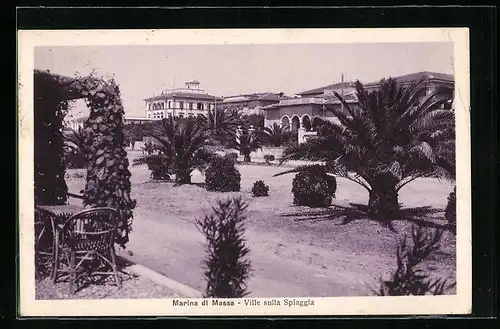 AK Marina di Massa, Ville sulla Spiaggia