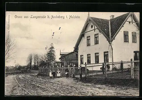 AK Langenrade / Ascheberg, Ortspartie mit Kindern