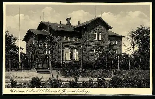 AK Teterow /Meckl., Jugendherberge mit Treppe zum Grundstück