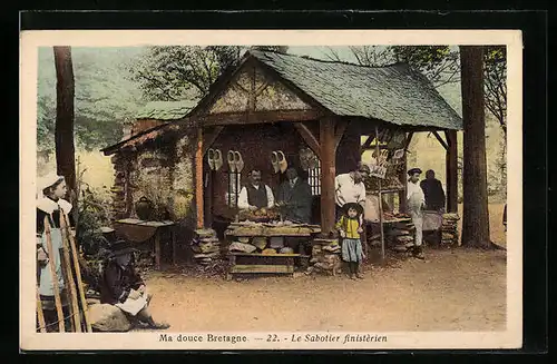 AK Bretagne, Le Sabotier finistérien, Schuhmacher bei der Arbeit